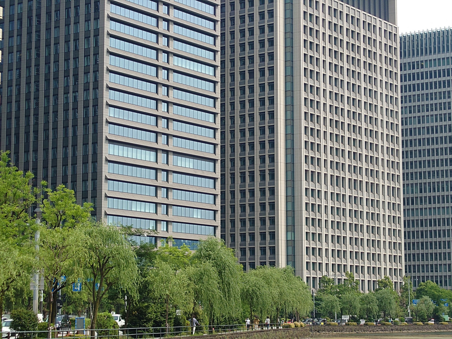 望遠カメラ（85mm）で撮影