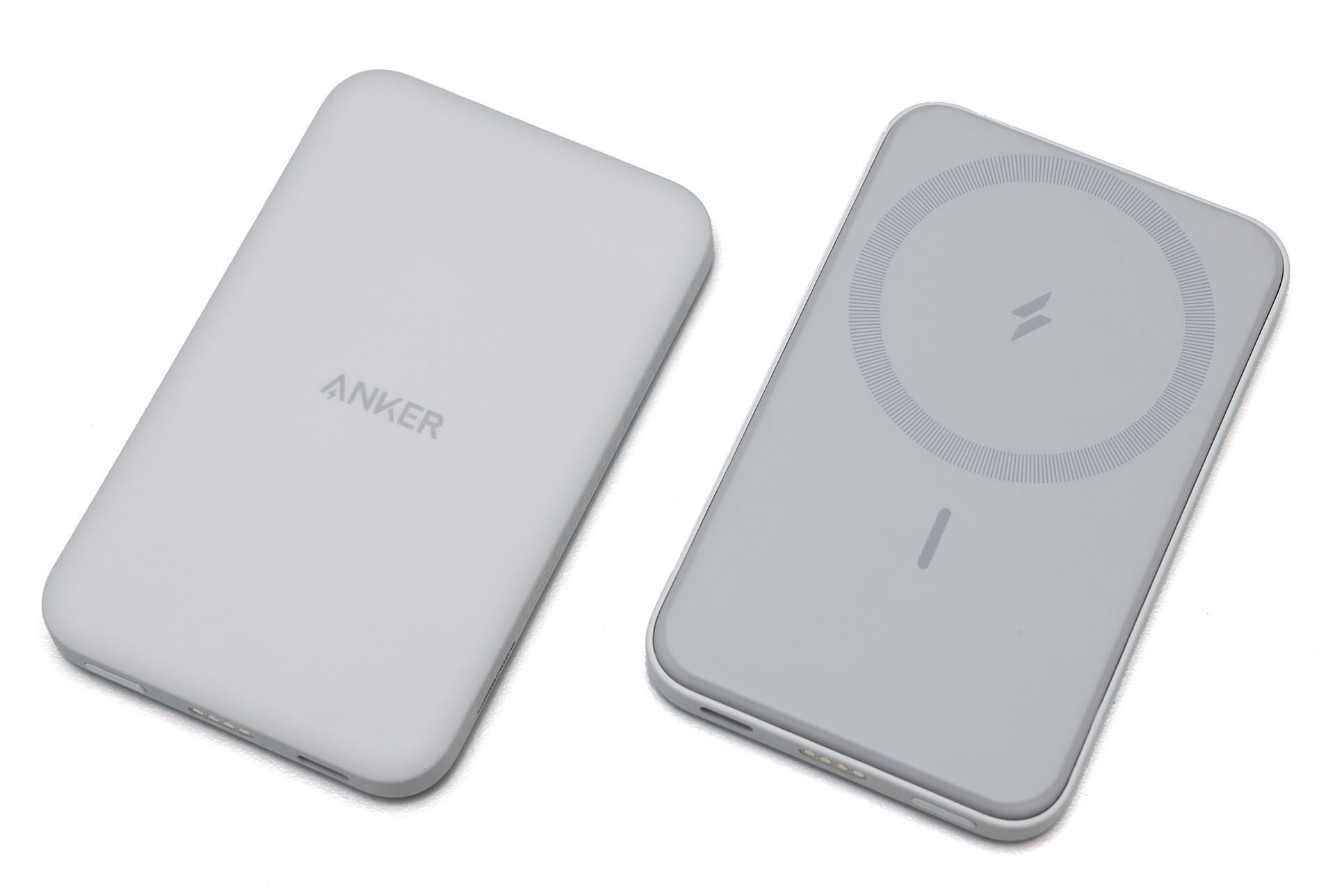 MagSafeモバイルバッテリーとしては、ワイヤレス出力は7.5Wで容量5000mAh。USB-C有線給電にも対応する。