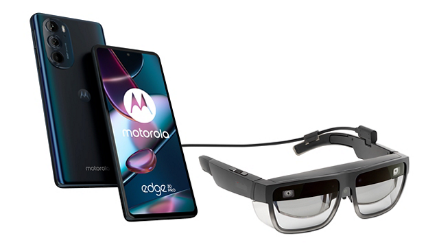 ARグラス「ThinkReality A3」とスマホ「motorola edge+（2022）」が国内でも購入可能に