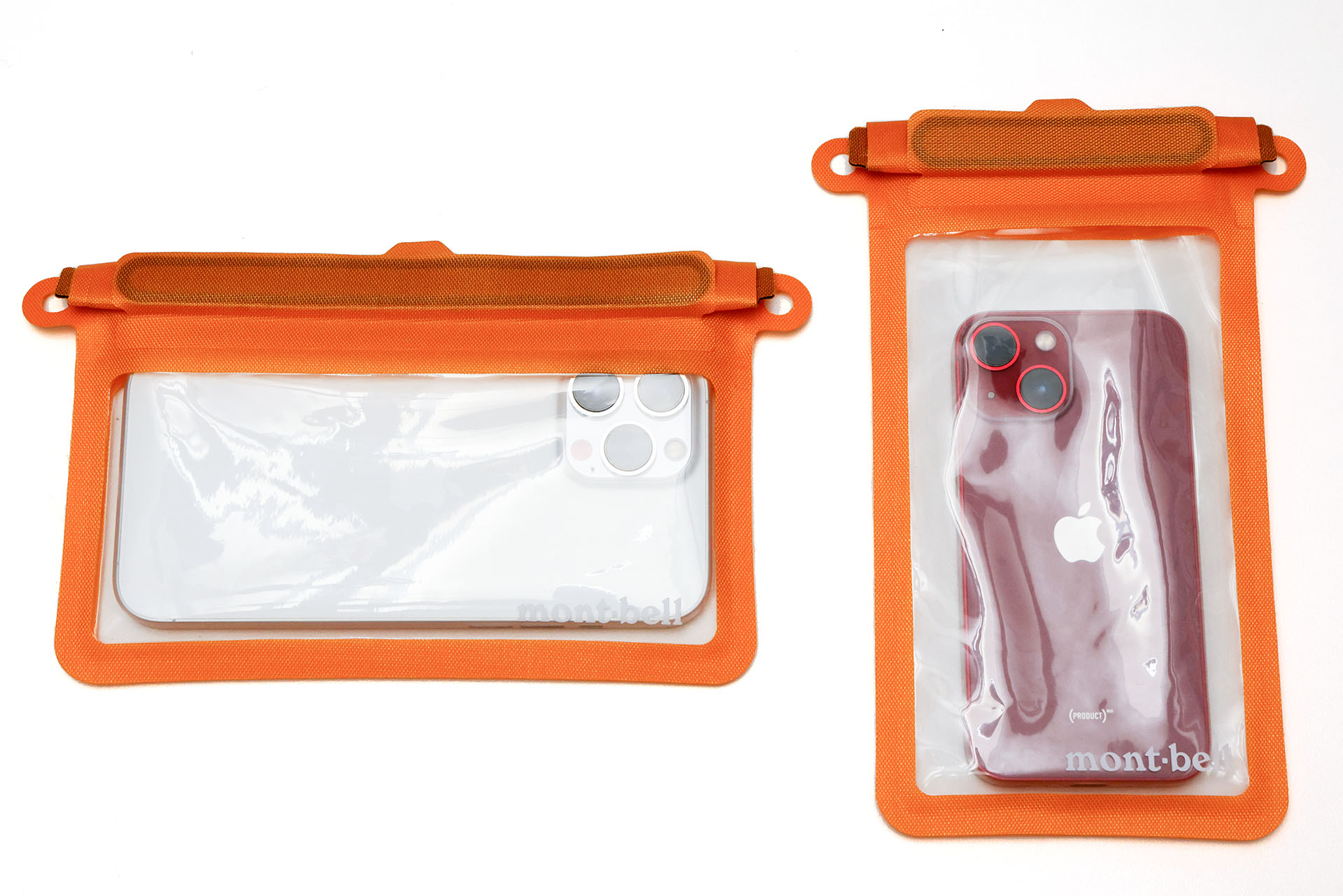 縦タイプも横タイプも開口部左右にストラップを装着できるループホール付き。両方の穴を使って首から吊すなどしてもいいし、ネックストラップなどを片方の穴に通してもいい。そうしても「まず切れない」と言える強度を感じる。