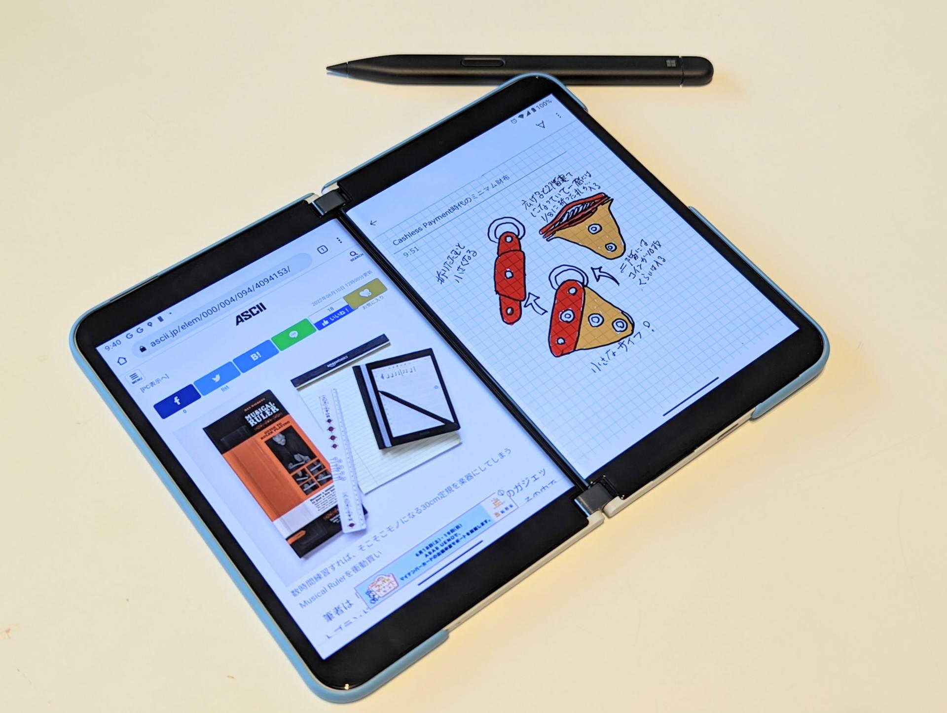 筆者の普段使いの手書きはレガシーなアナログのAmazonスタンダードのリーガルパッドや文具好きの仲間と一緒にツバメノート社とコラボして企画制作したThinking Power Notebookの両者だ。加えて電子デバイス系はE-Inkパネル搭載の富士通QuadernoやBOOX Nova Air C（カラーモデル）等を日々並行的に愛用している。