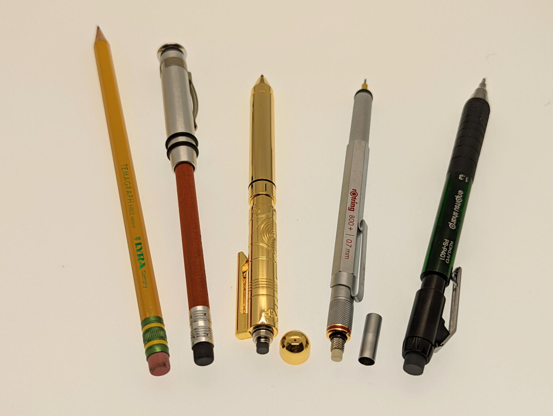 シャープペンシルに付属の消しゴムもメーカーや時代によって様々だ