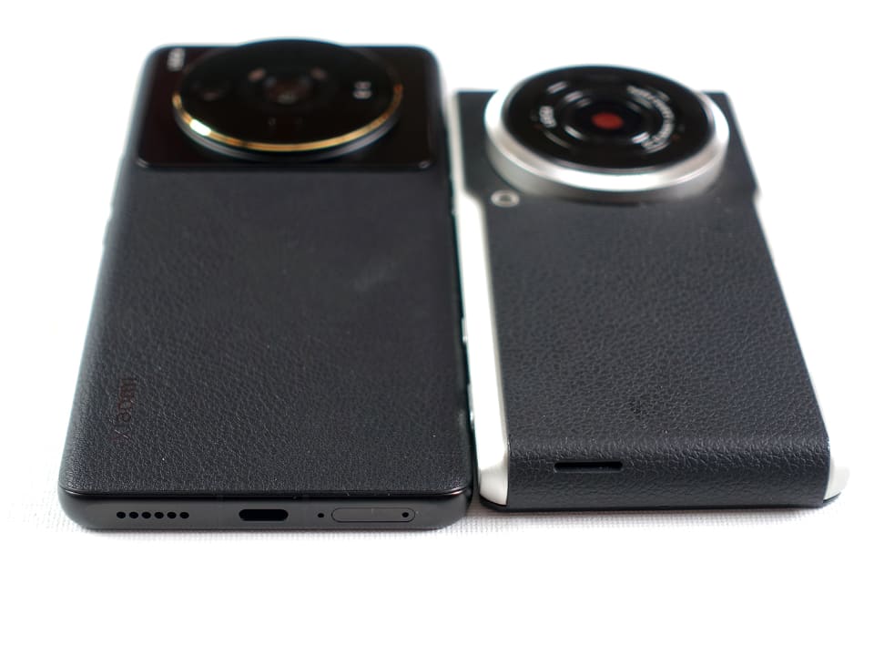 A*i様 Xiaomi 12S Ultra 本体 ＋ 付属品・アクセサリーセット 海外