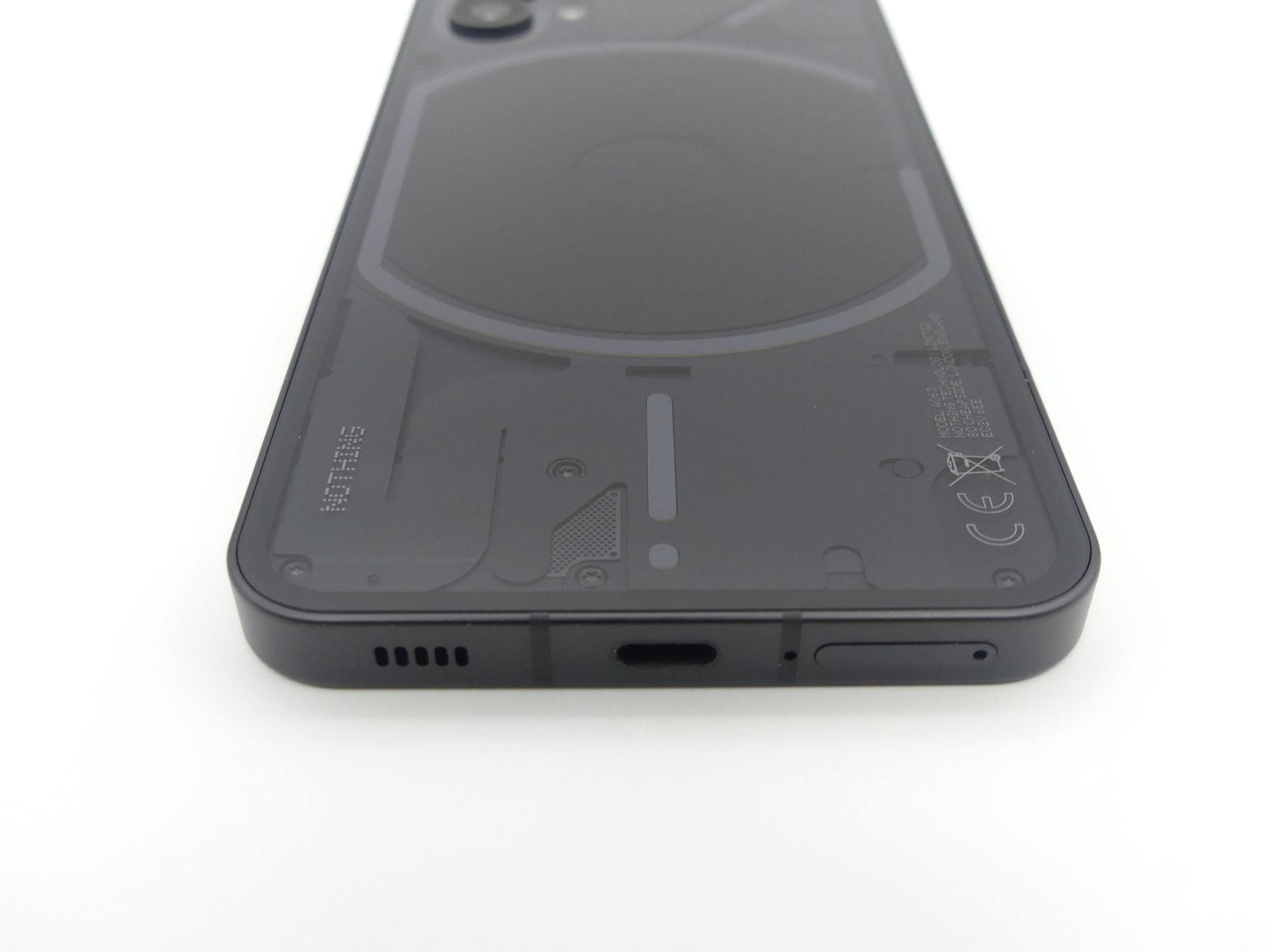 下部のパーツはゾウを模している