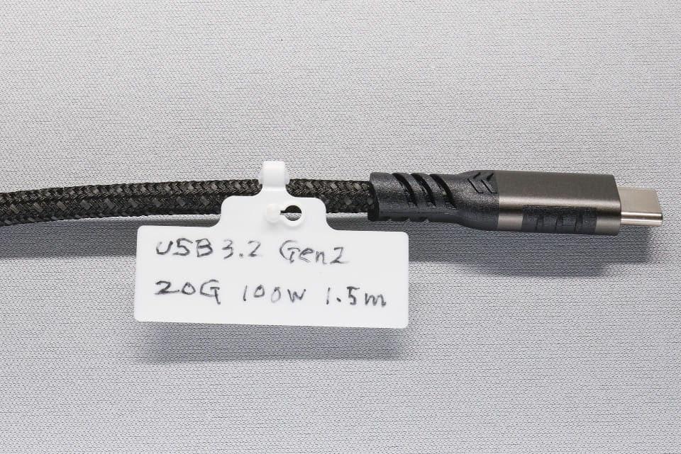 増え続けるUSBケーブルを断捨離＆タグ付け整理 - ケータイ Watch