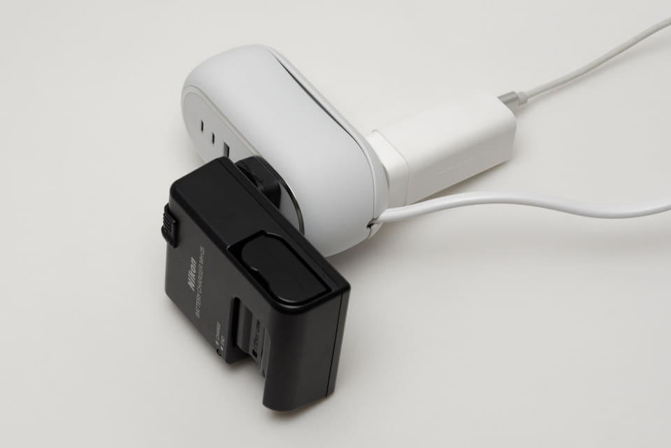 電源ケーブルの出し入れは変幻自在。USBポート付き電源タップ「Anker
