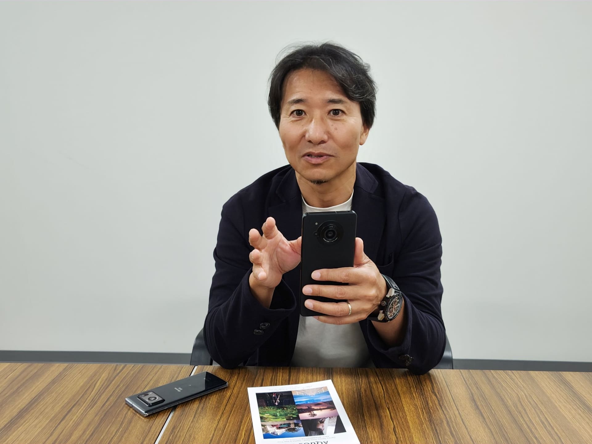 パーソナル通信事業部商品企画部の小野氏