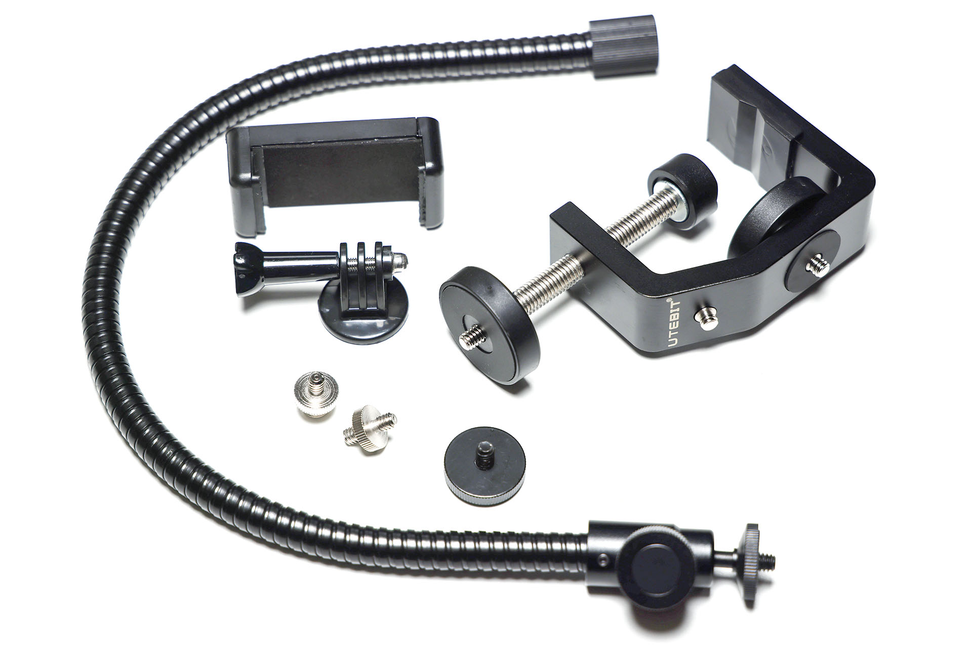 現在の俺的最適解がコレ。<a href="https://www.amazon.co.jp/dp/B094C4Q8DR" class="strong b">UTEBITブランドのセット品</a>で、Amazonで2280円。このセット品のうちCクランプとフレキシブルアームだけ使った