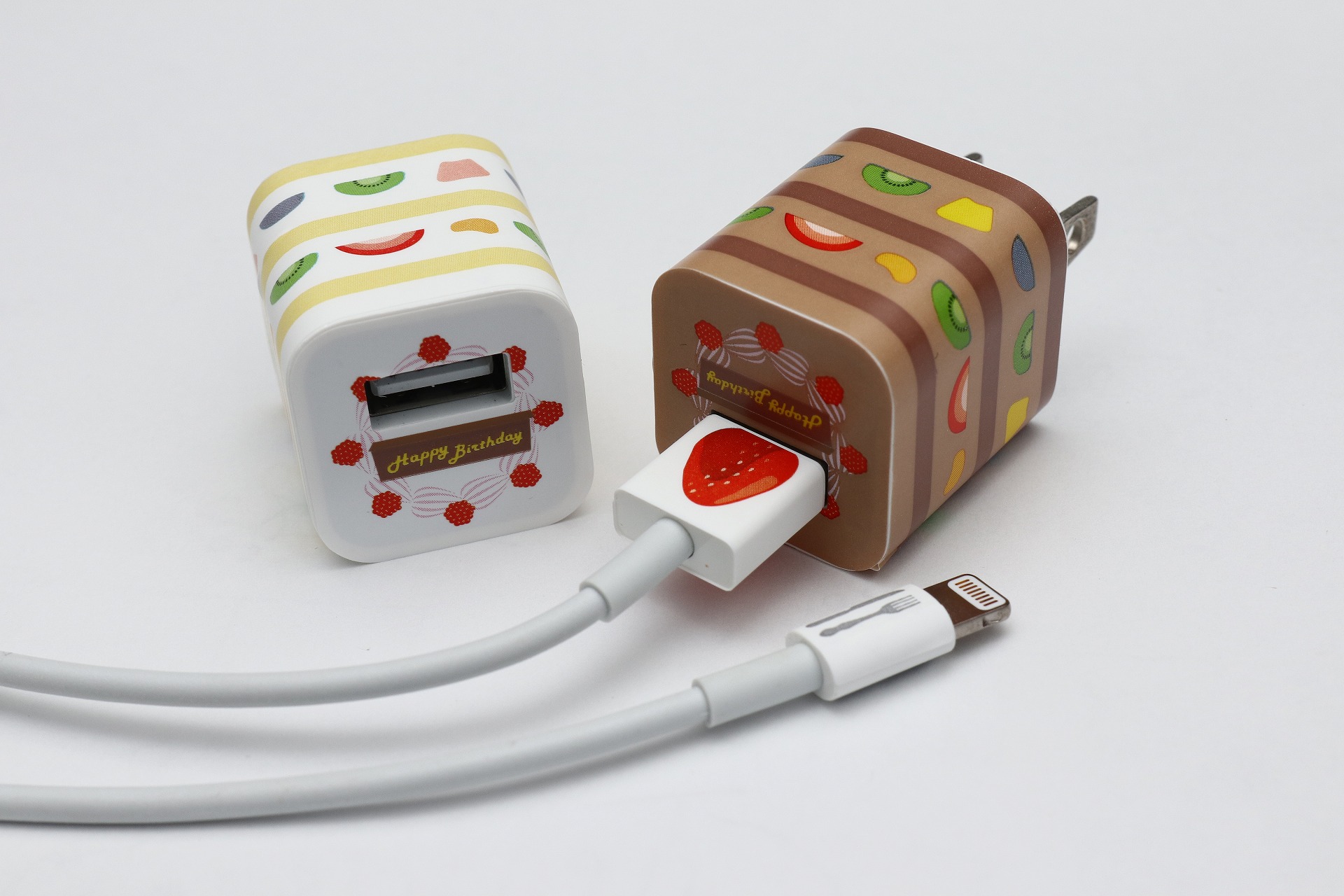 デコってみたiPhoneの充電器