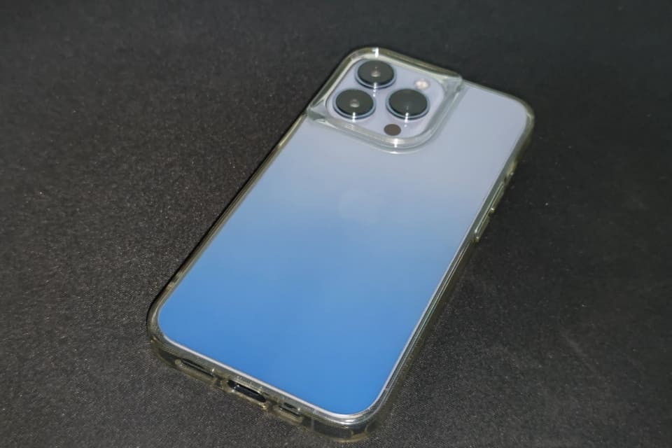 2年連続で「TORRAS」のカバー・保護フィルムをiPhone用に購入