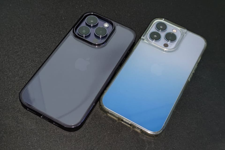 2年連続で「TORRAS」のカバー・保護フィルムをiPhone用に購入しました