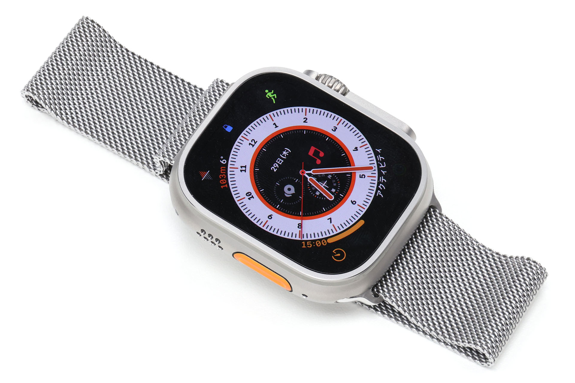 こちらはミラネーゼループ。何mmケース用だか失念したが、着脱は問題なし。でもUltraの重厚気味なケース質感およびサイズ感に、繊細なミラネーゼループがちょっと華奢という印象になった。