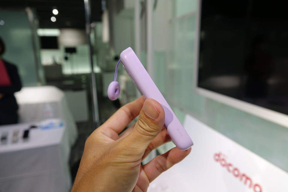NTTdocomo - docomo キッズ携帯カメラ付き　KY-41C キッズケータイ KY-41C | ドコモ キッズ | 製品 | NTTドコモ