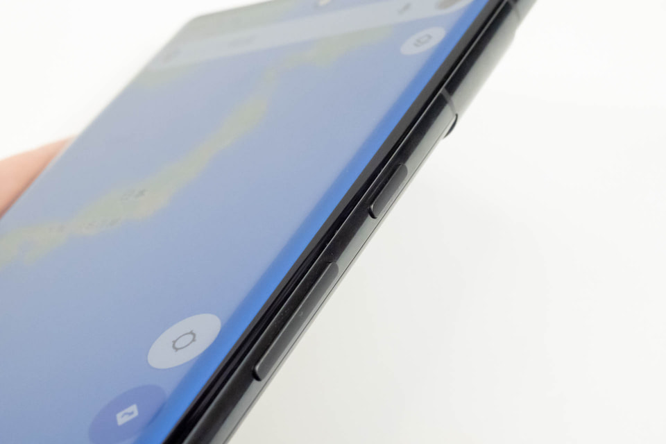 Google渾身のフラッグシップ「Pixel 7/7 Pro」、実機の仕上がりを