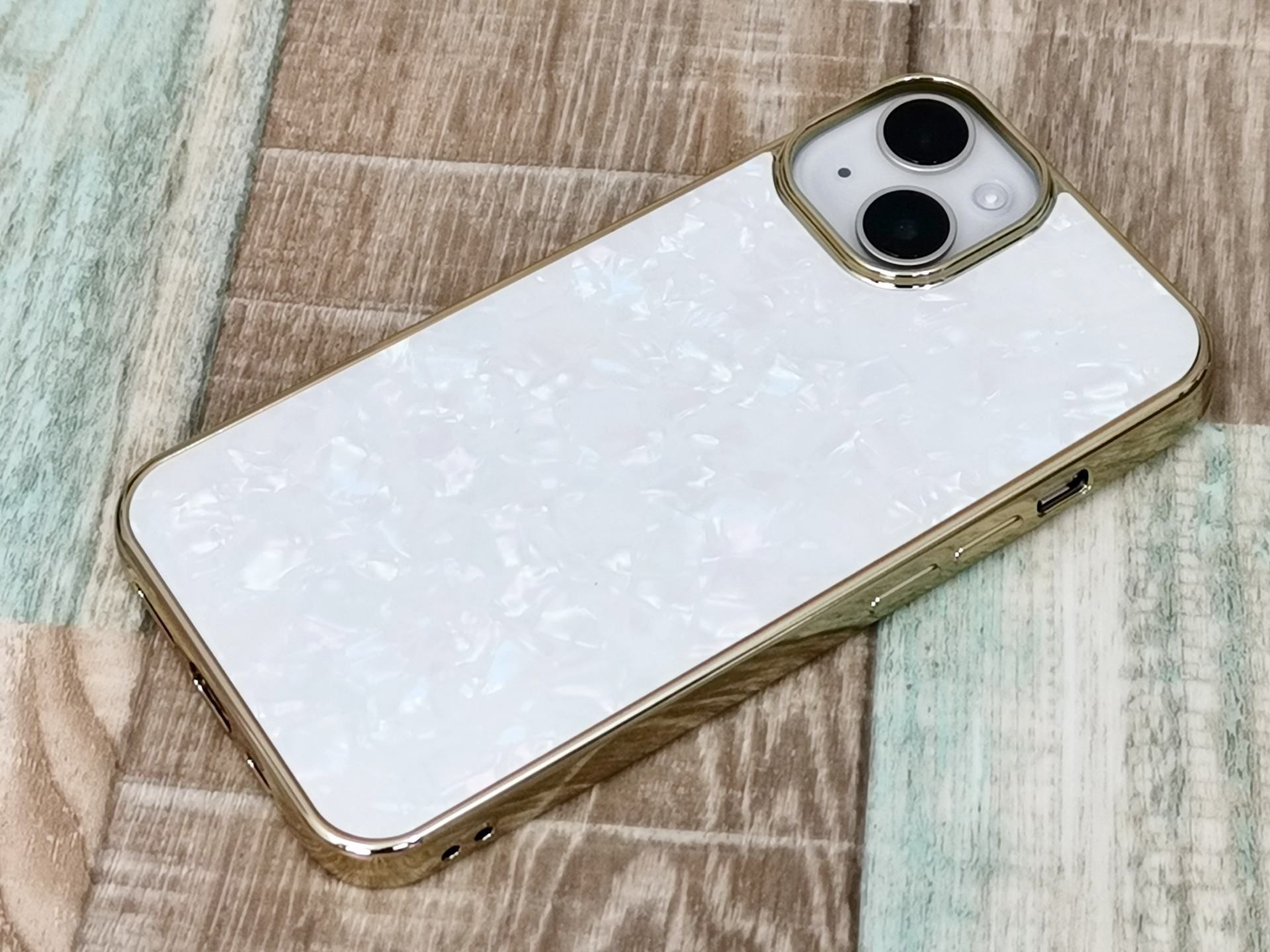 Glass Shell Case gold