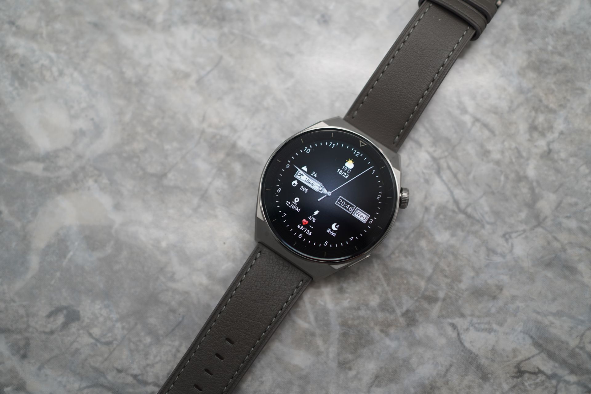 「HUAWEI WATCH GT 3 Pro」グレーモデル