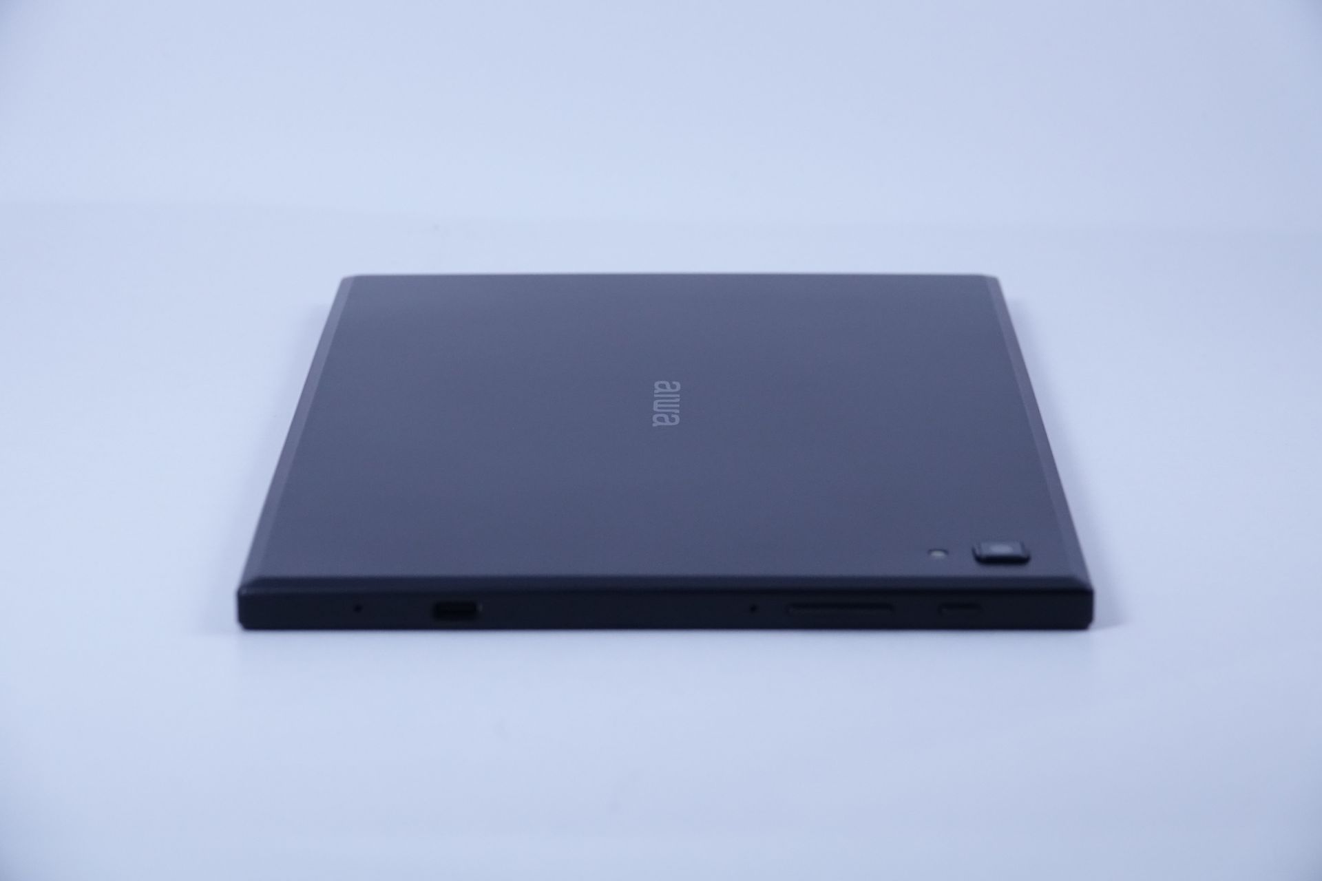 端末側面（左）