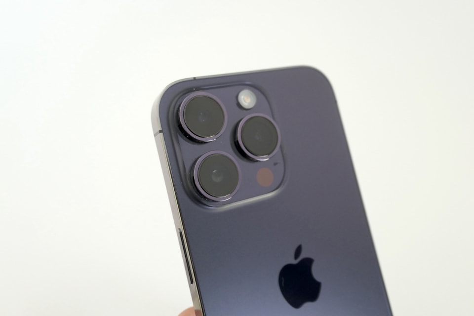 2×」の復活がうれしいiPhone 14 Pro - ケータイ Watch