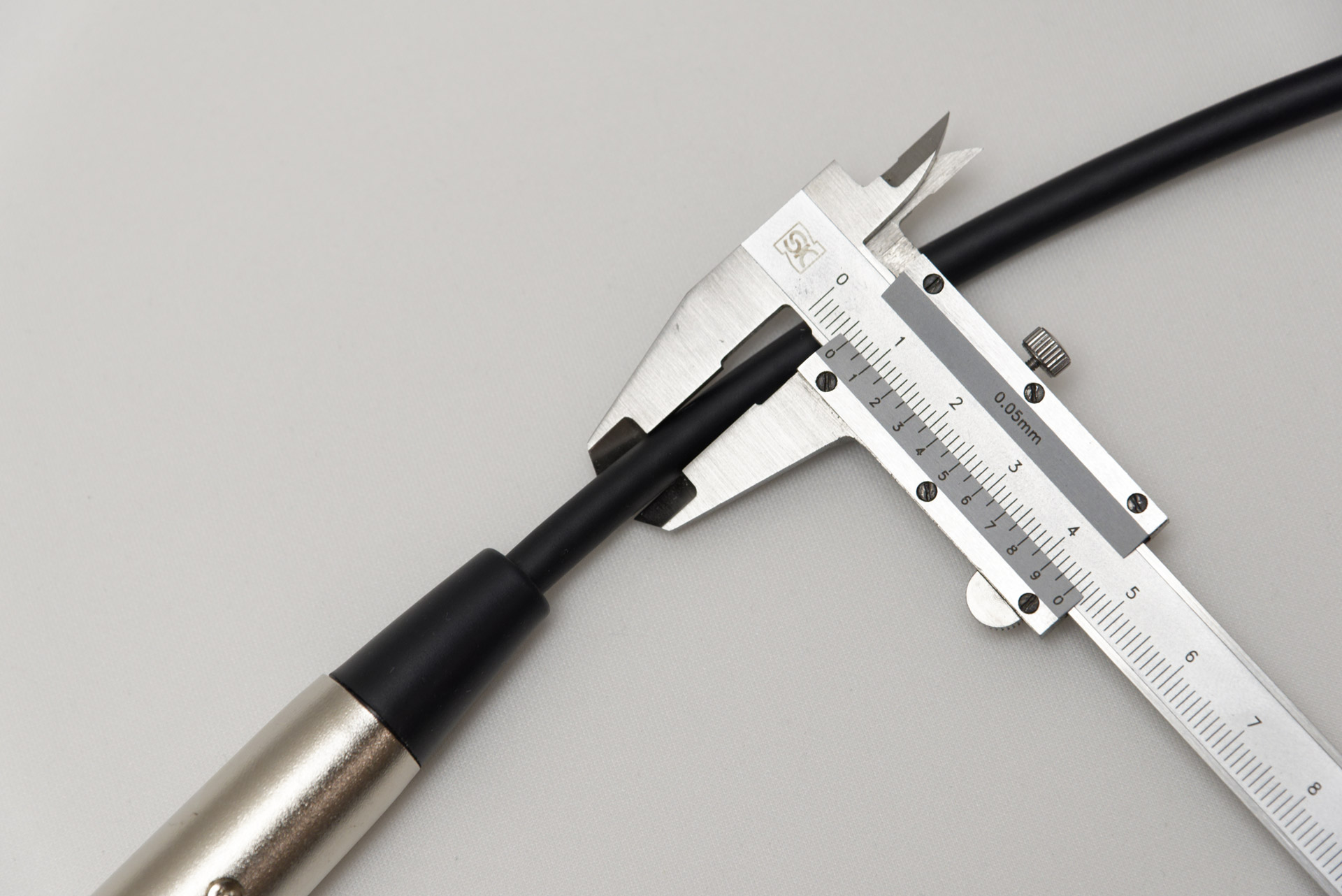 6mmの太さのしっかりしたケーブル