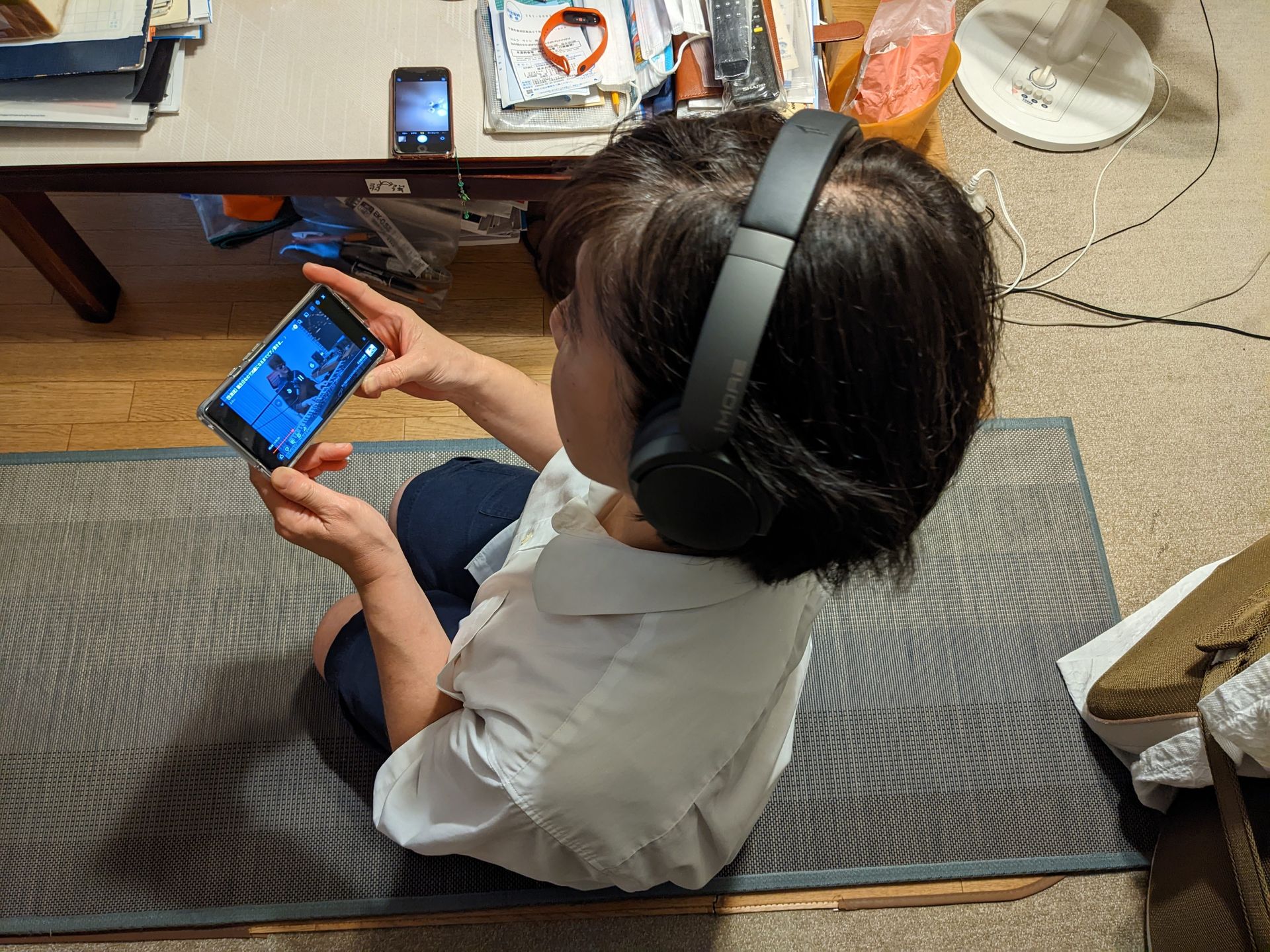 家内がYouTube再生しながら「ああっ、よみぃ様っ！」（誰？）とか言ってもうヘッドホン返してくれません。もう家庭平和のためにはもう一台買うしかないかもしれない……