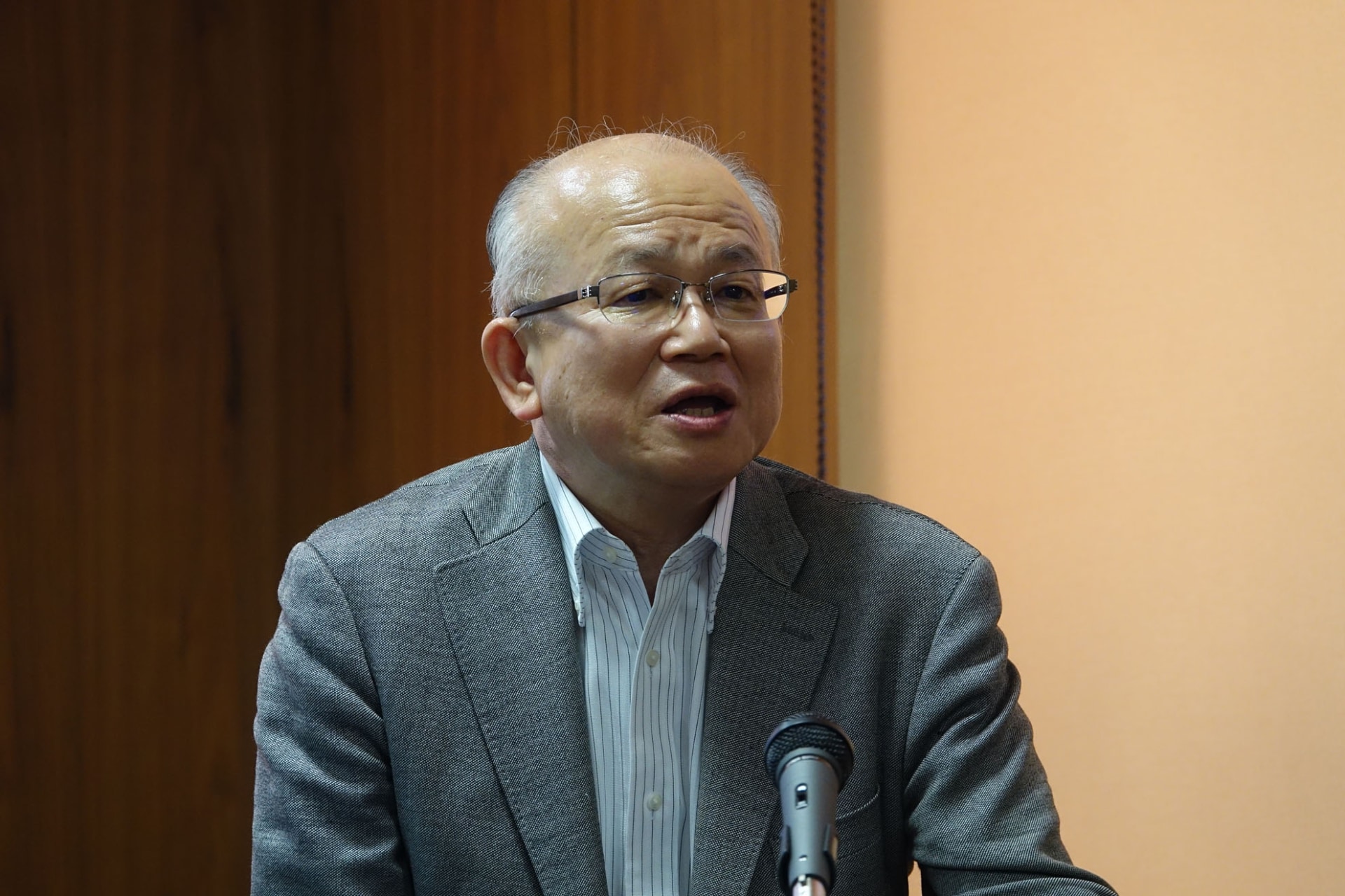 研究を主導した東京工業大学 工学院 特任教授兼ソフトバンク 基盤技術研究室 フェローの藤井 輝也氏