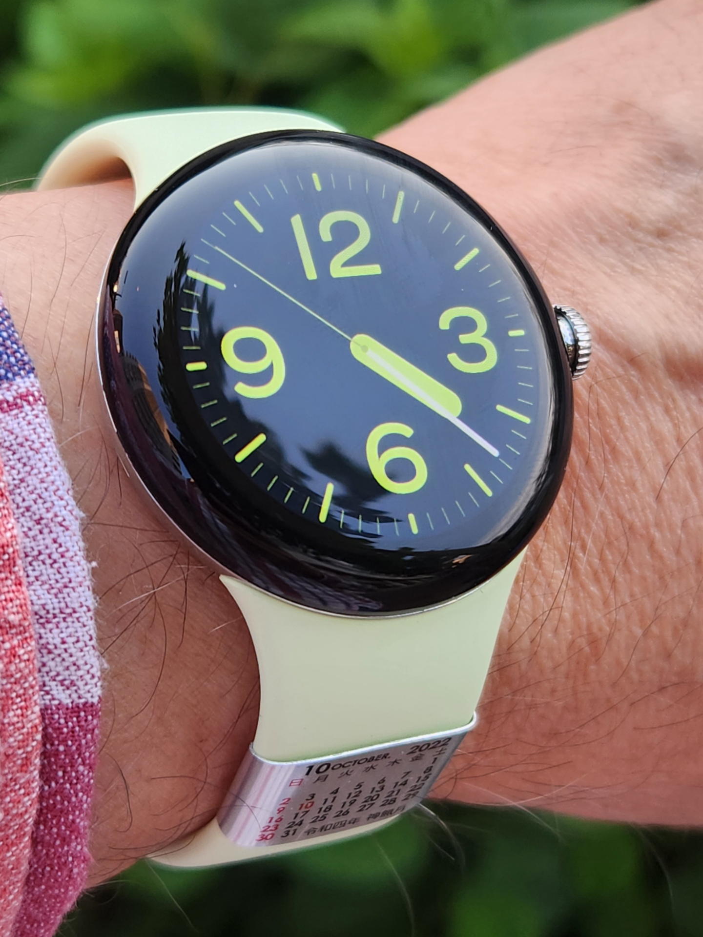 Pixel Watchのシリコンベルトに取り付けた、ウォッチバンドカレンダーの目的の日を目途に音声入力でスケジュールのインプットを完結する