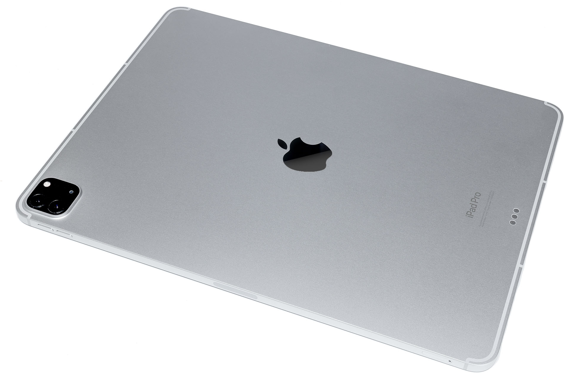 第6世代「12.9インチiPad Pro」を購入。Wi-Fi＋Cellular 256GB シルバーで、価格は21万2800円。