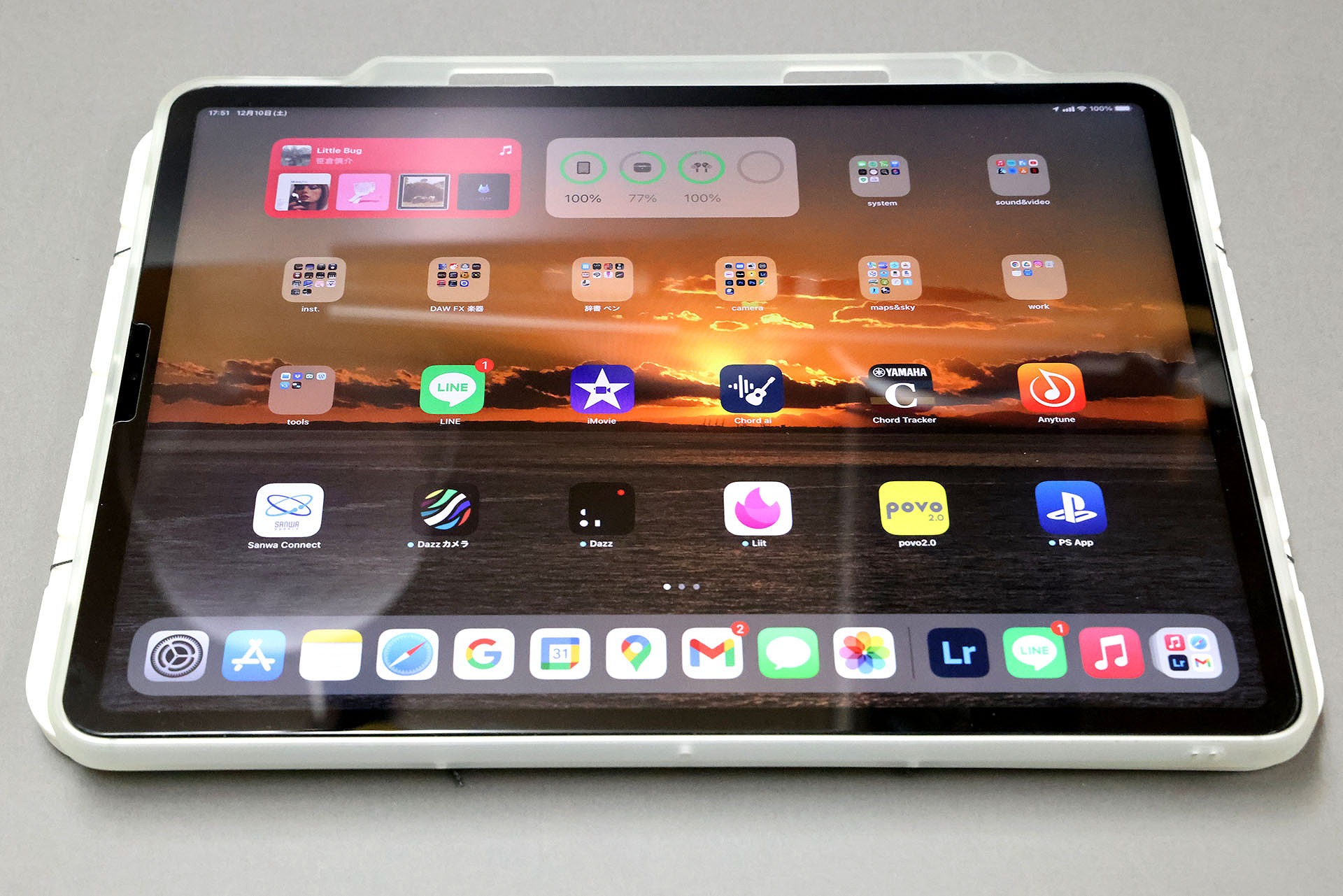 iPadをセットしてみた。