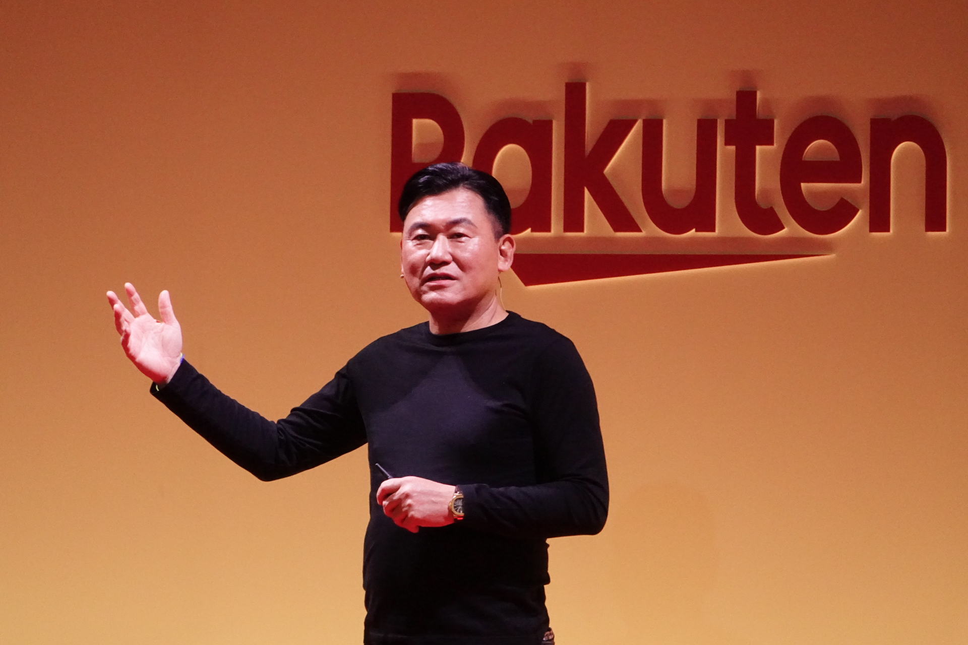 三木谷氏