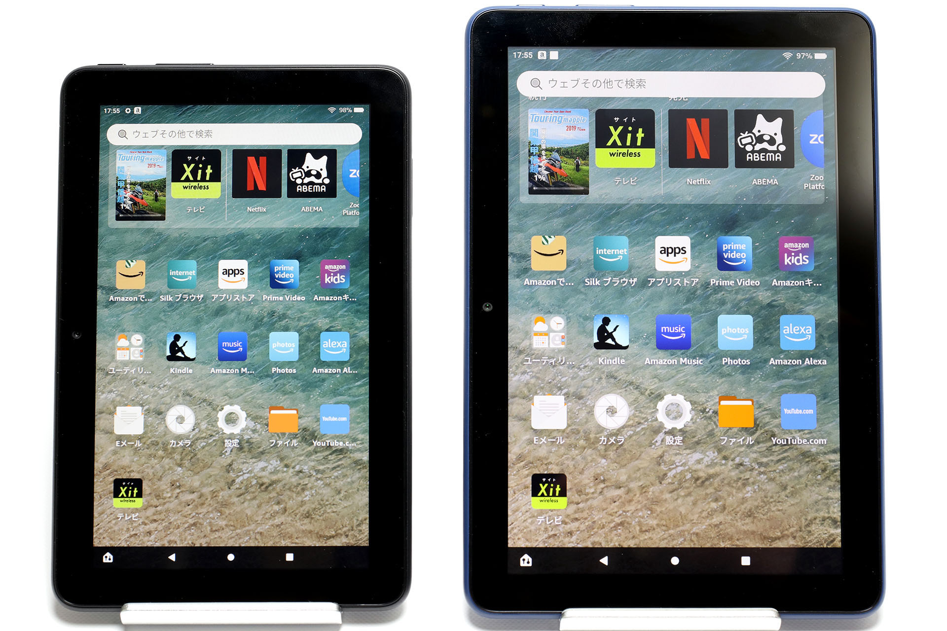 画面サイズの違いから、表示されるアイコンのサイズなどが異なる。ディスプレイ設定でアイコンや文字のサイズを変えられる