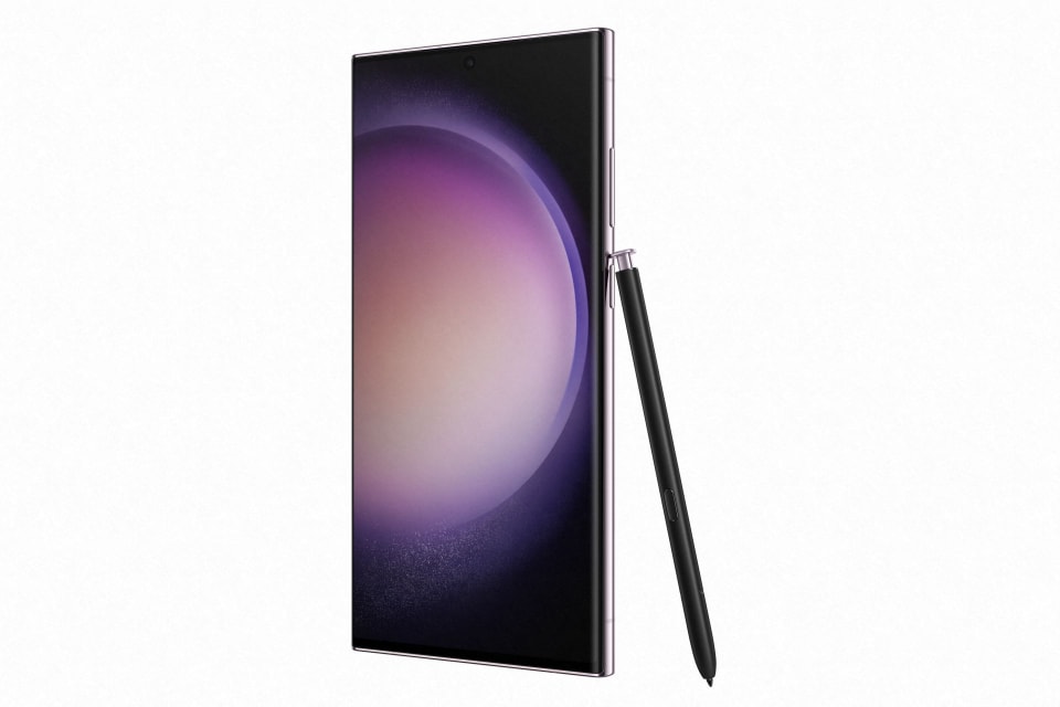 サムスンから「Galaxy S23 Ultra」、Sペン内蔵＆夜景に強い2億画素