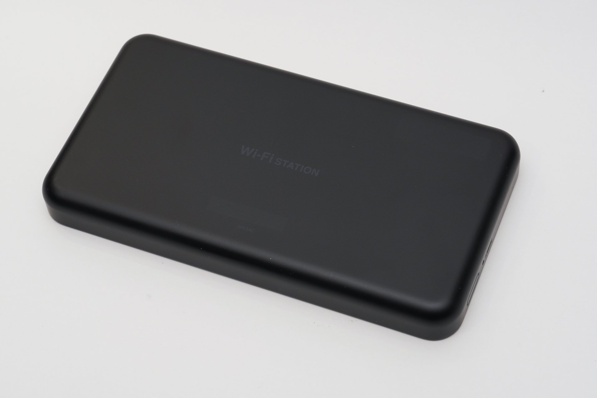 裏面はすっきりと何もない