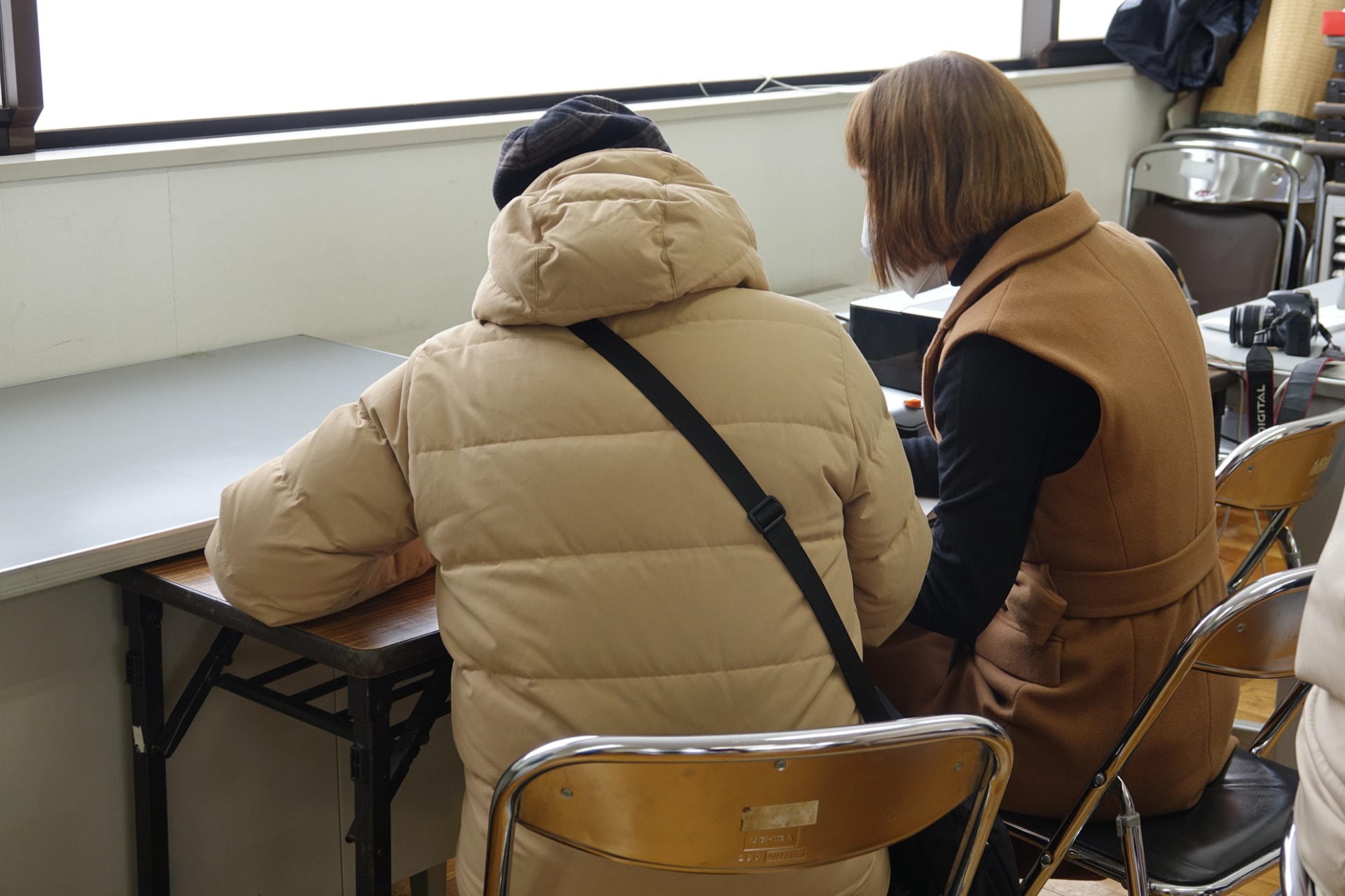 函館新聞社の記者が思い出をヒアリング
