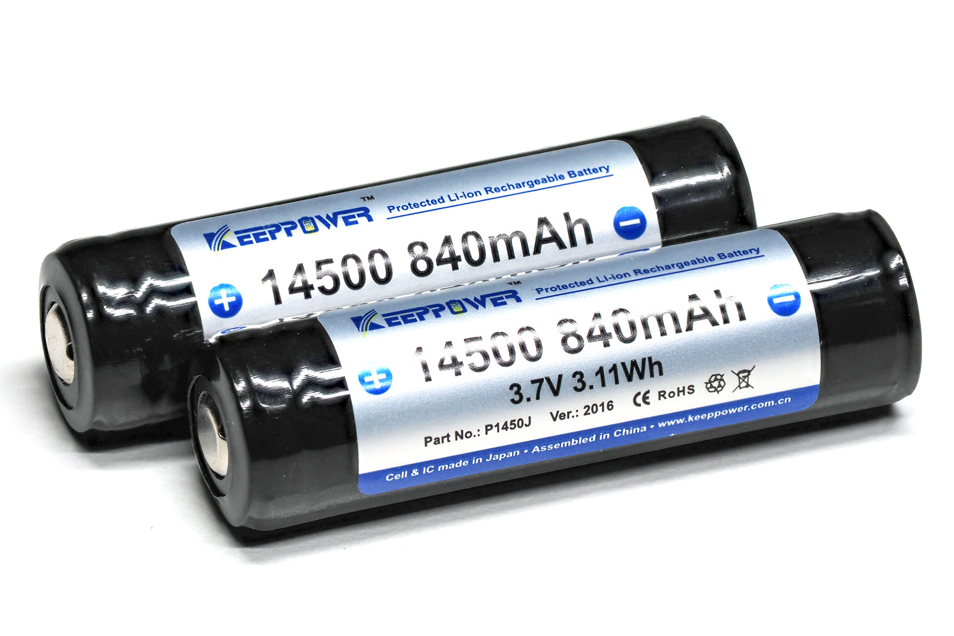 単3形乾電池サイズのリチウムイオン電池である「14500」。ただし電圧は3.7V。単3形乾電池（1.5V）で動作する機器にそのまま入れるのは危険である。