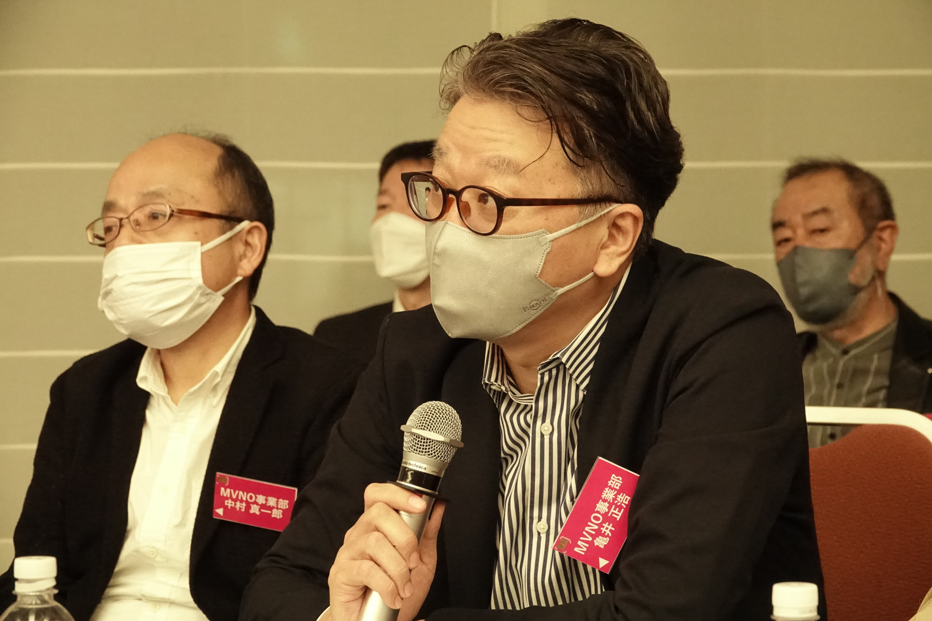 亀井氏