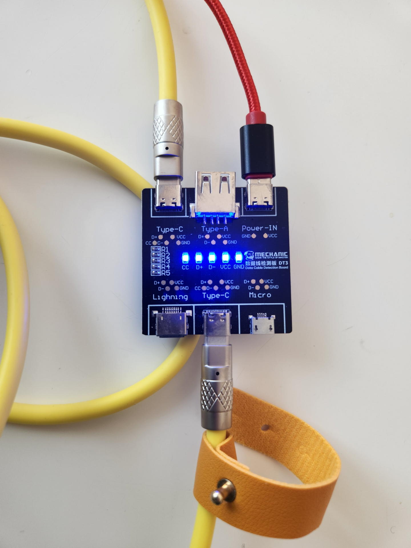 全ケーブルの充電及びデータ通信の内部結線をテスターでチェックしてみたが完璧だった