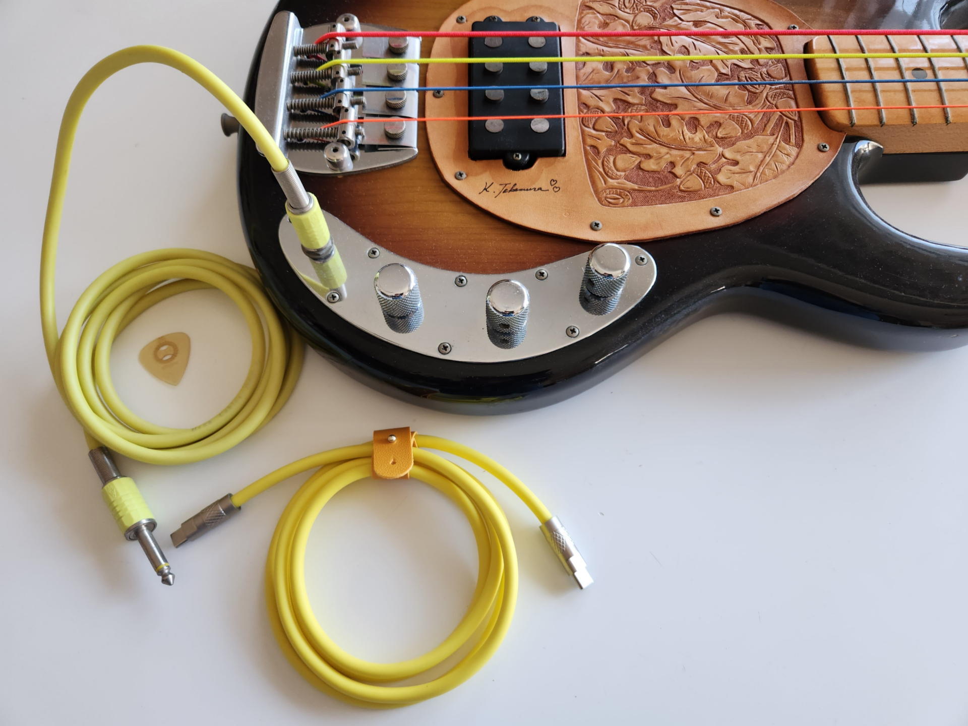 最近は秋葉原にもネットにも面白そうなガジェットUSBケーブルが見当たらない