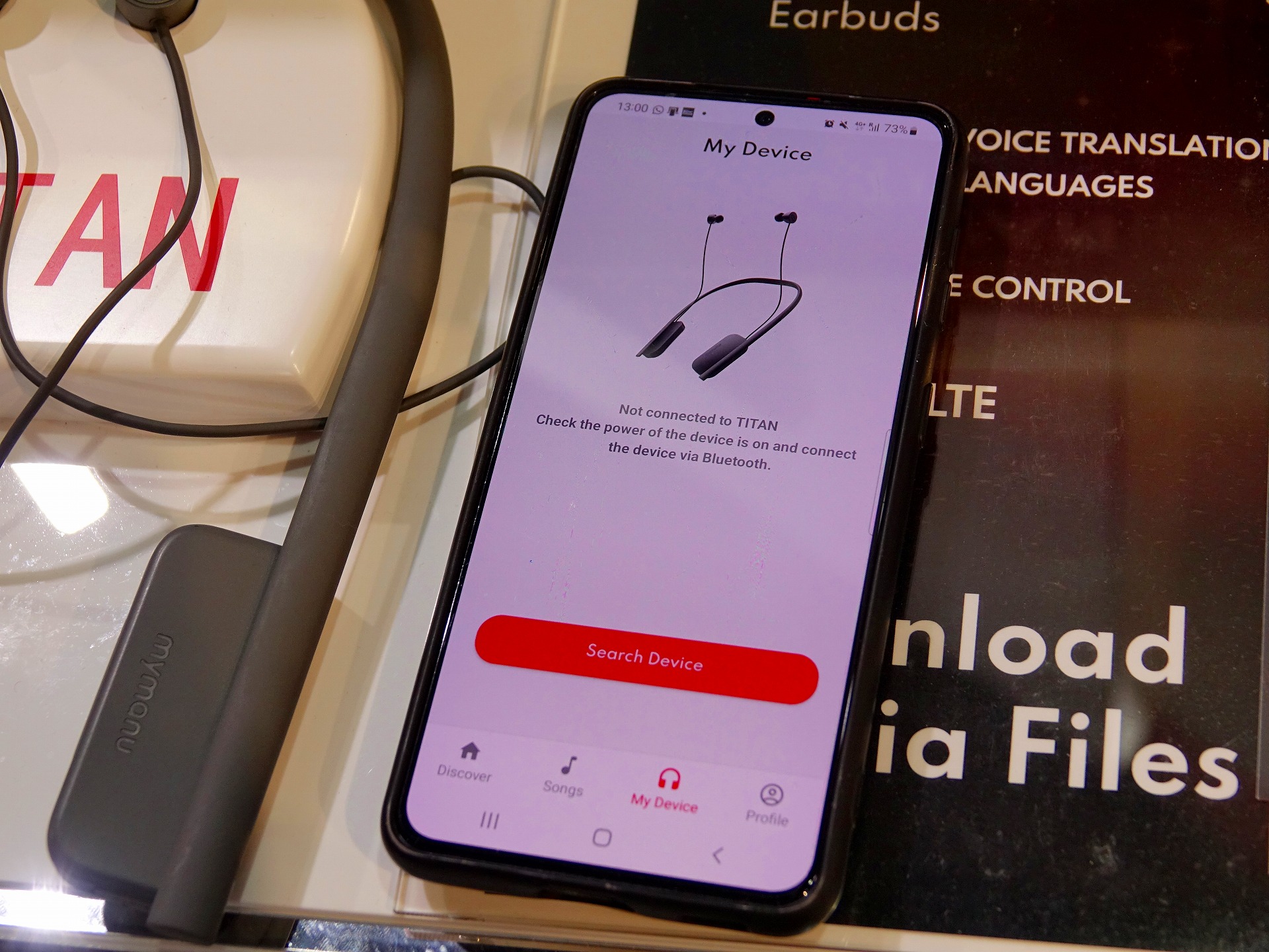 eSIMプロファイルの書き込みなど、設定にはスマートフォンとのペアリングが必要