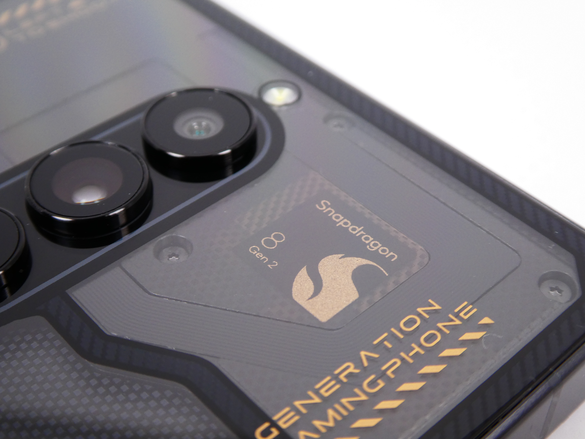 「Snapdragon 8 Gen 2」搭載