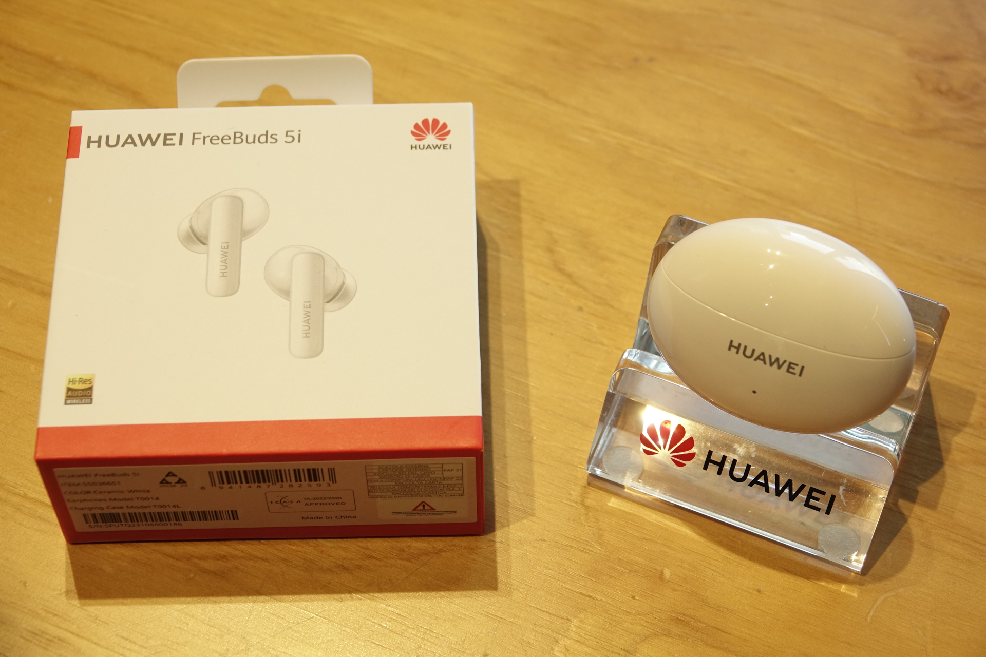 セラミックホワイト