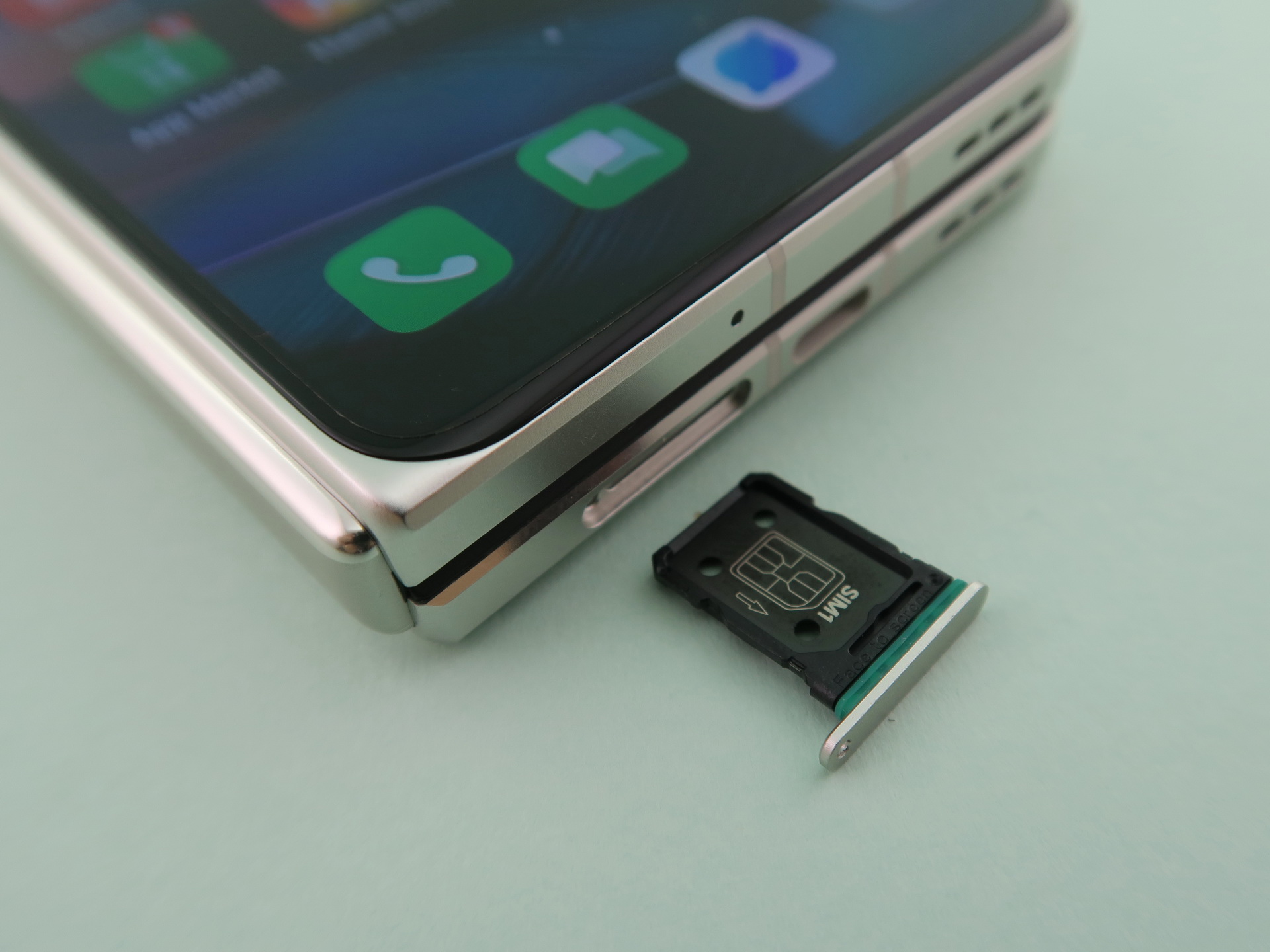 OPPO Find N2 Flip」「OPPO Find N2」はフォルダブルの新しい選択肢に 