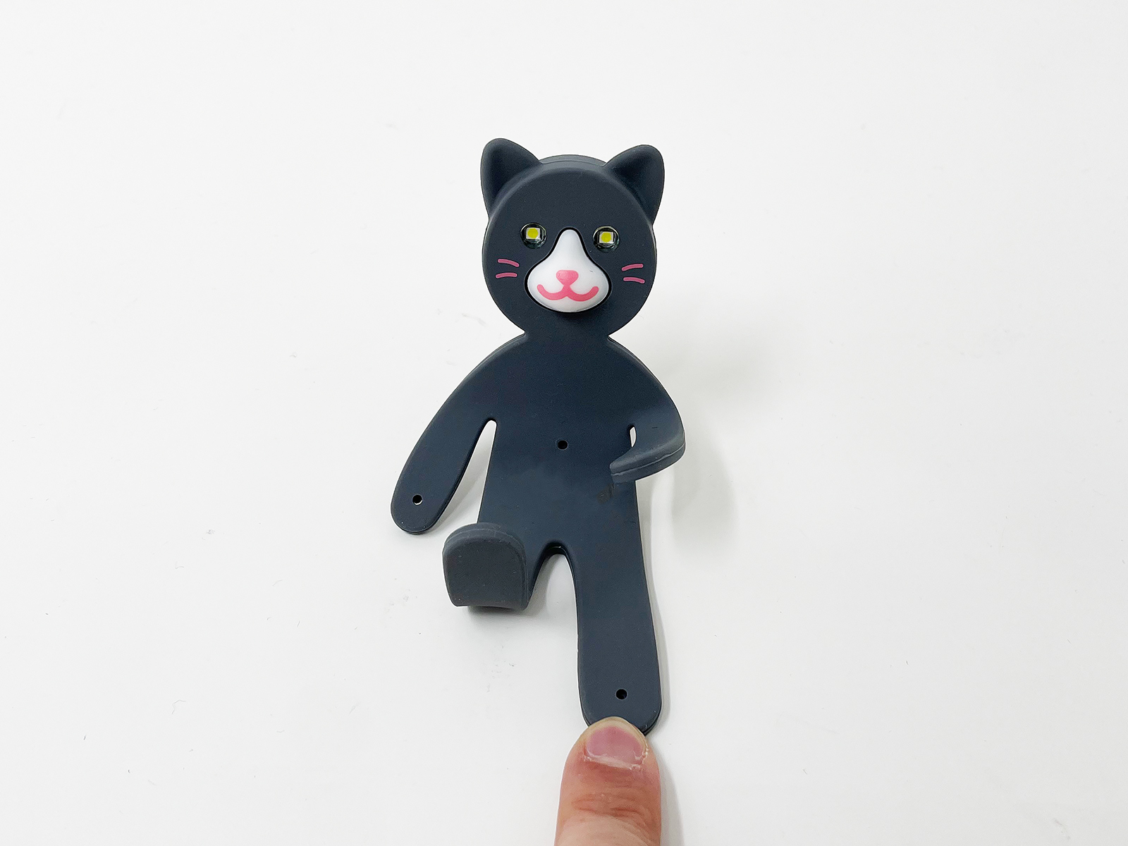 「LEDブックライト ライトマンアニマルズ ねこ」。他にも「いぬ」「うさぎ」「パンダ」「くま」などのバリエーションがあります。