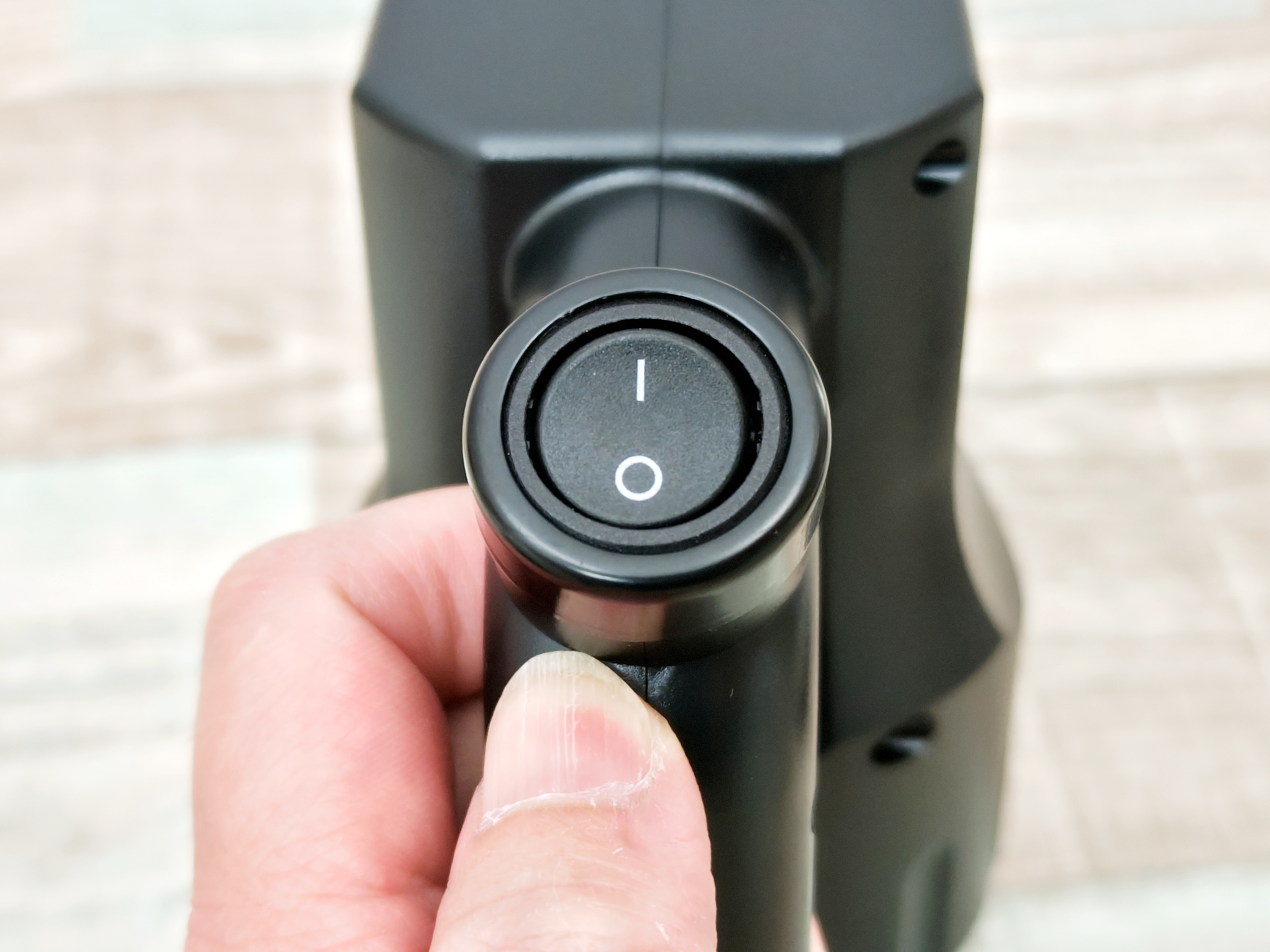 握りやすく扱いやすい仕様