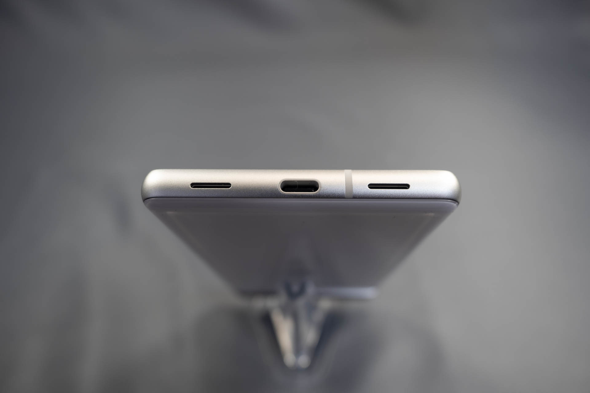 Type-Cでの充電は最大18W