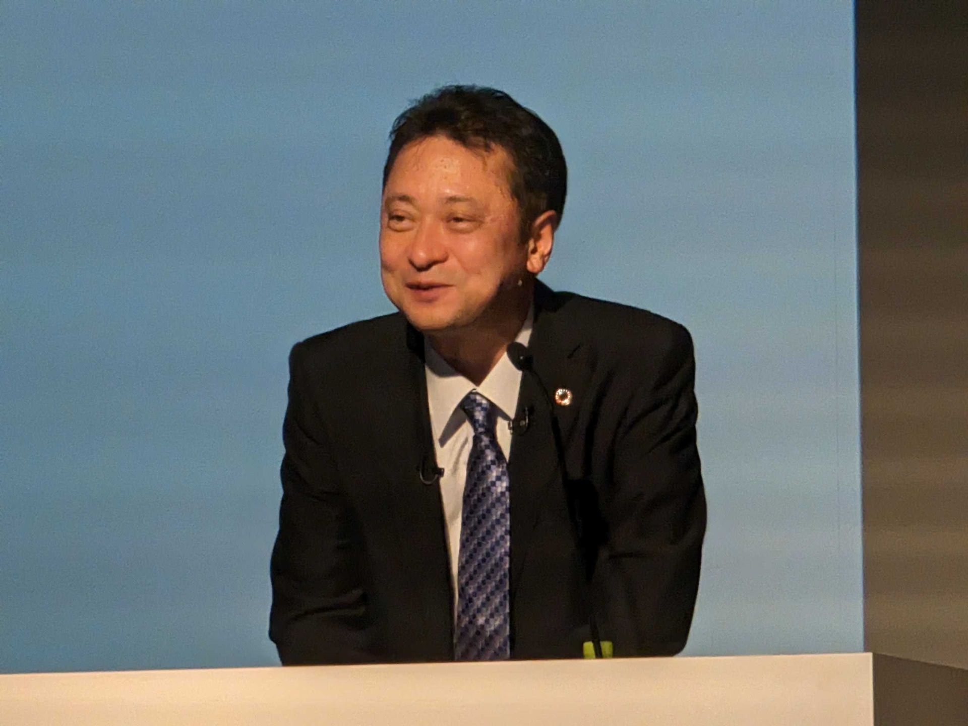 宮川氏