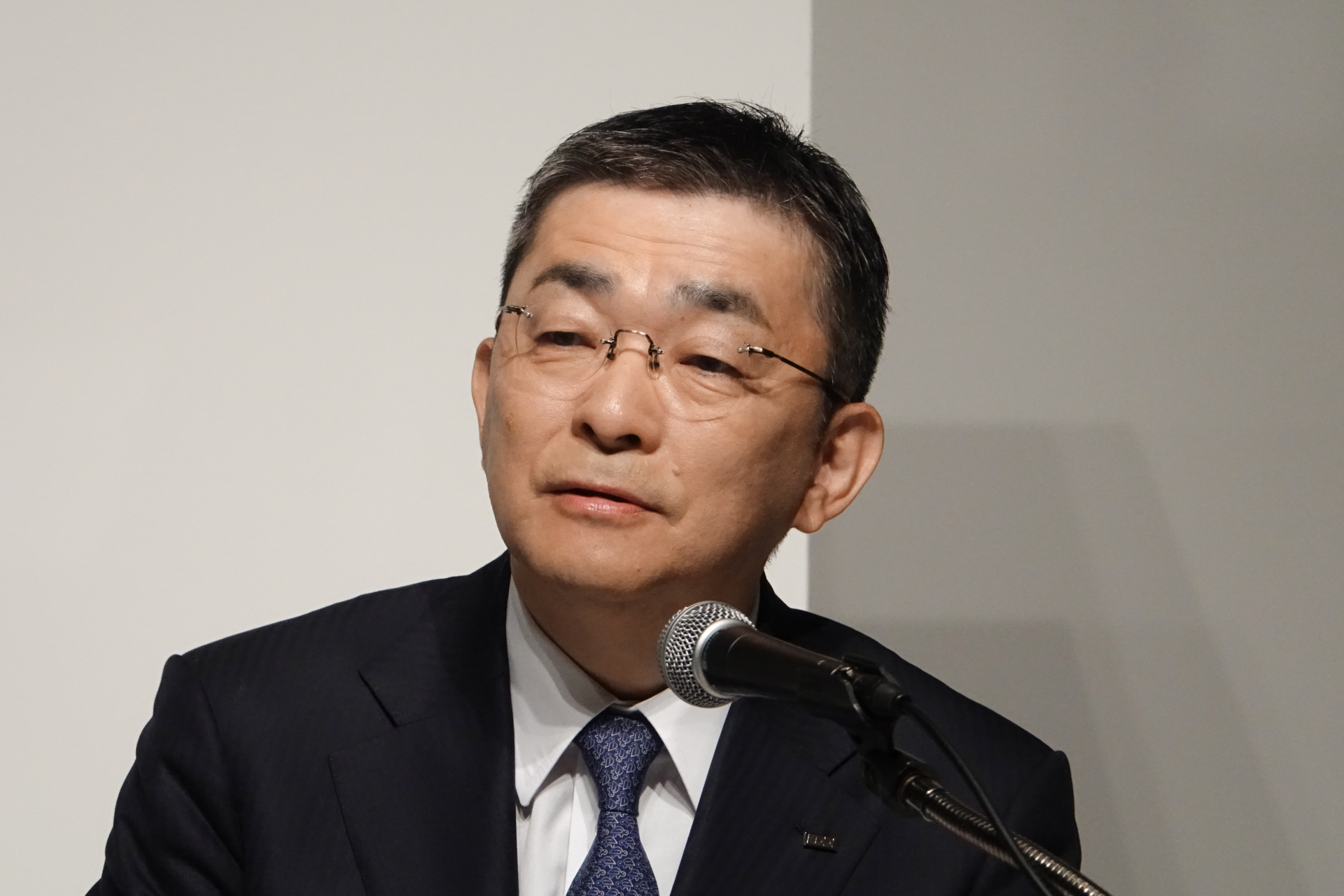 髙橋氏