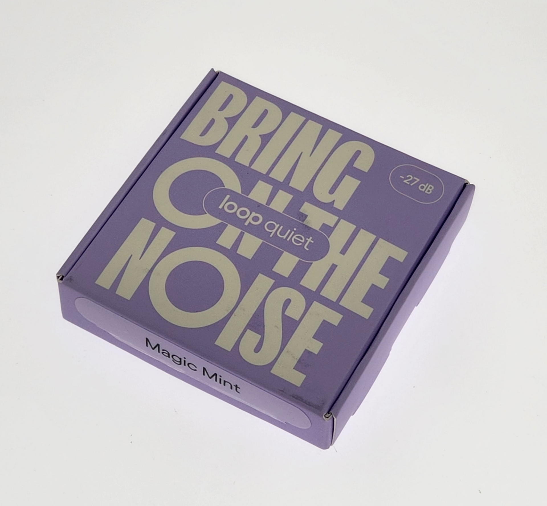 Magic Mintと呼ばれるミントカラーの「Loop Quiet」が届いた