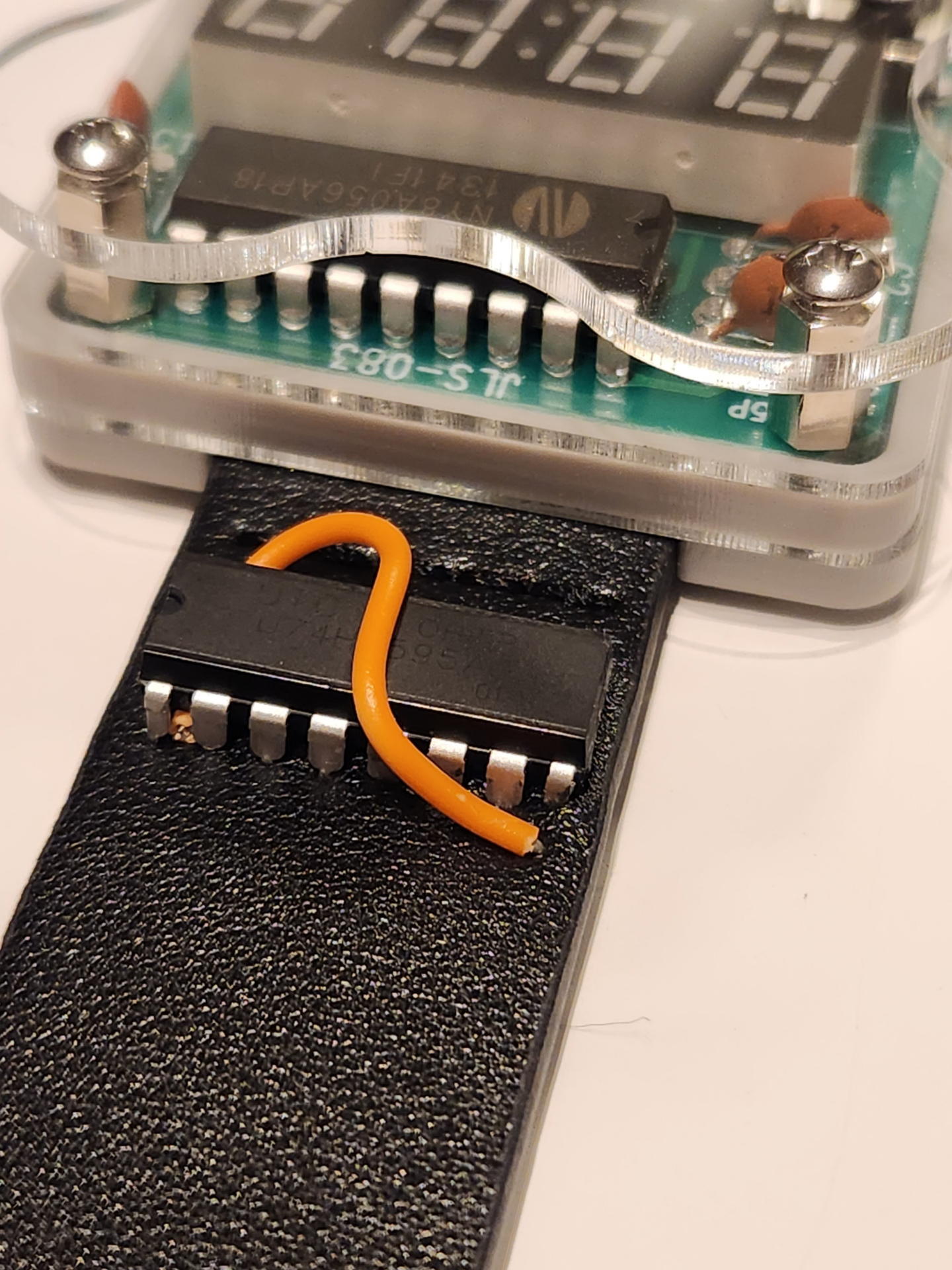 カスタムベルトのカラーモデルのイメージだ