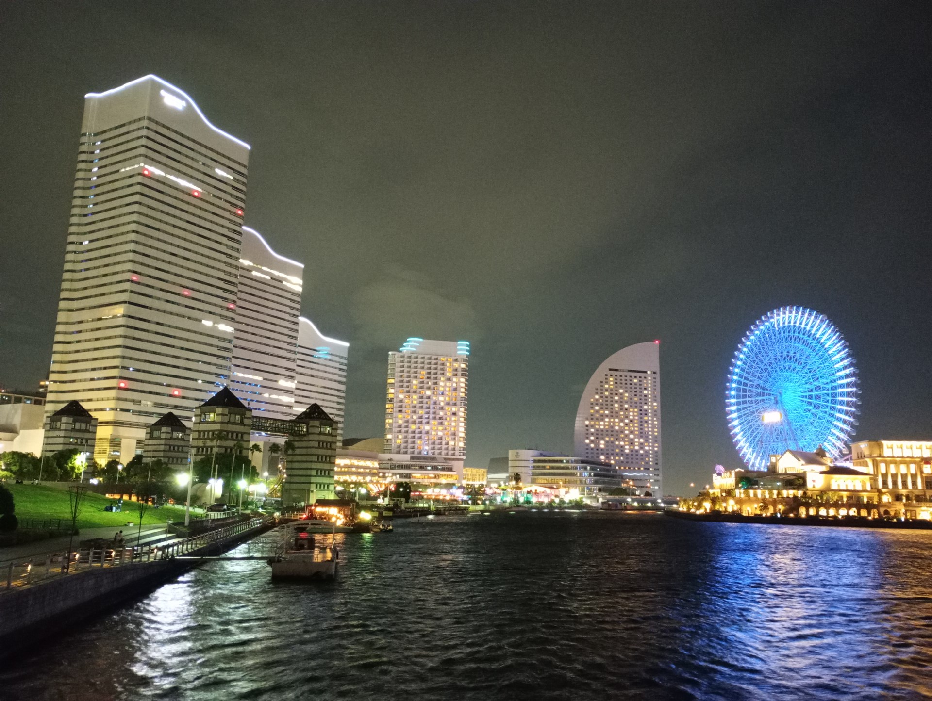 夜景撮影（4080×3072/約4.2MB）