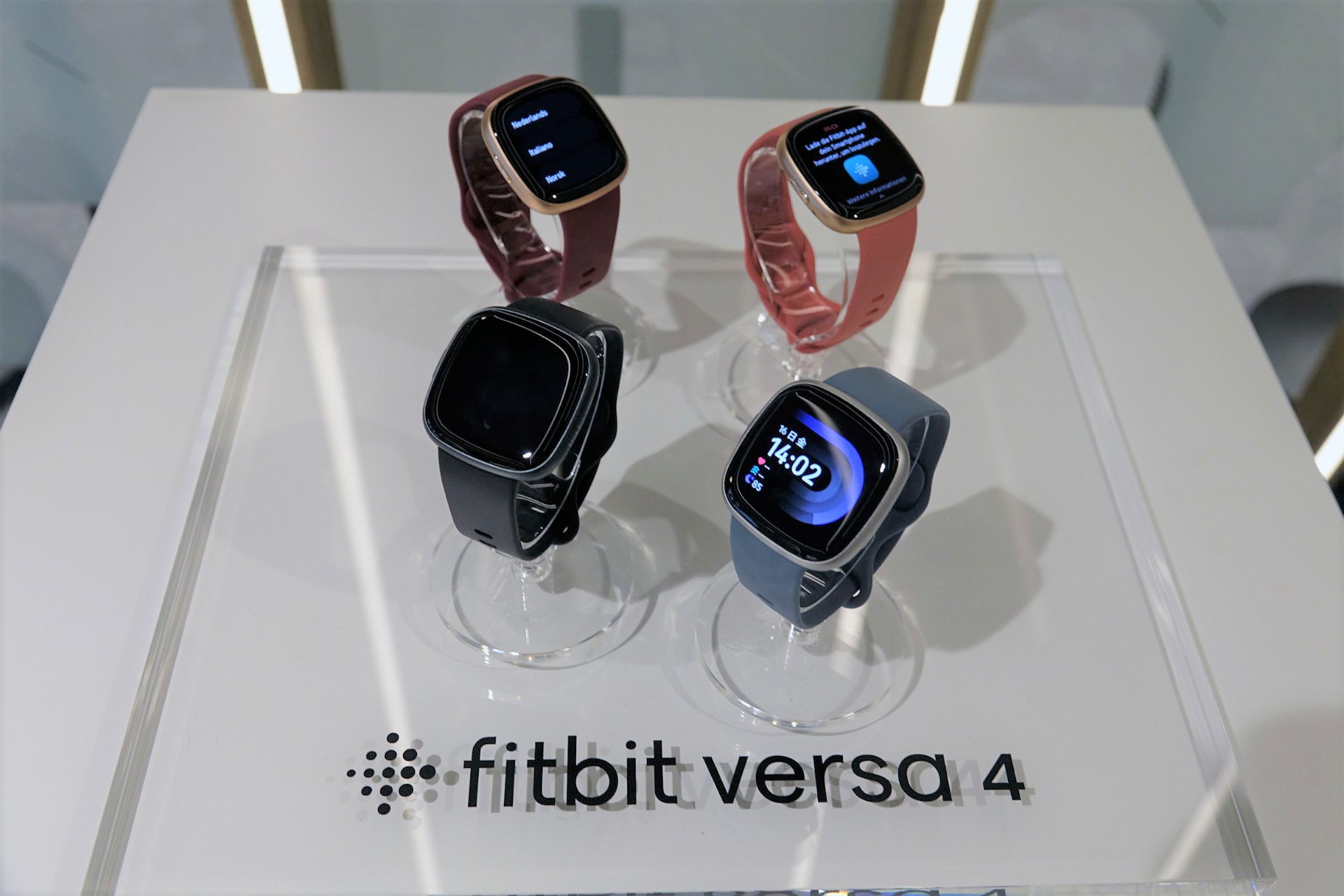 Fitbit Versa 4